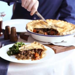 Proper beef, ale and mushroom pie