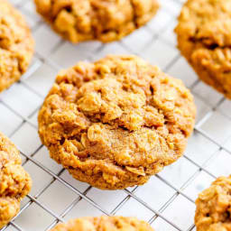 Pumpkin Oatmeal Cookies