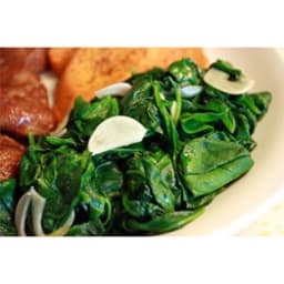 Quick and Easy Sauteed Spinach