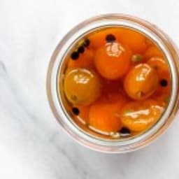 Quick Pickled Kumquats