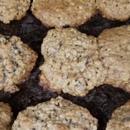 Raisin Oatmeal Cookies