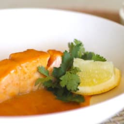 Red curry salmon