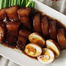 Rice Cooker Braised Pork Belly