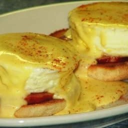 Rich Hollandaise Sauce