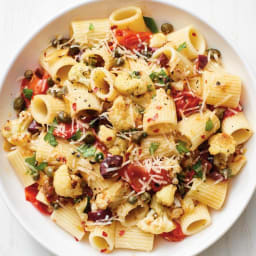 Rigatoni with Cauliflower Puttanesca