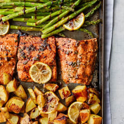 Rosemary Roasted Salmon with Asparagus & Potatoes