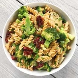 Rotini with Broccoli, Artichokes and Sun-Dried Tomatoes in a White Wine Sau