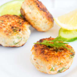 Salmon Cakes