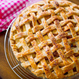 Salted Caramel Apple Pie