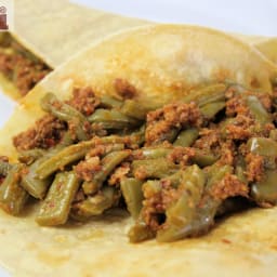 Saucy Nopal Cactus and Chorizo (Guisado de chorizo con nopales)