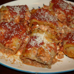 Seafood Lasagna Rollups