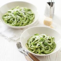 Secret green sauce spaghetti