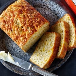 Sharp-cheddar zucchini bread