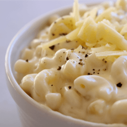 Sharp White Cheddar Mac n' Cheese