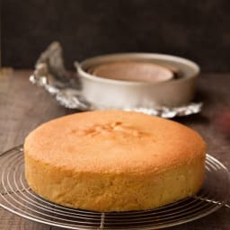 Simple Yellow Sponge Cake Recipe