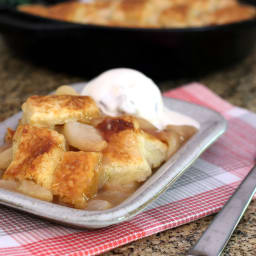 Skillet Pear Pandowdy Recipe