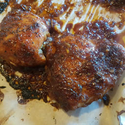 Slow Cooker Apricot Chicken Thighs