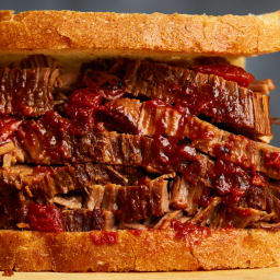 slow-cooker-barbecue-brisket-2179866.jpg
