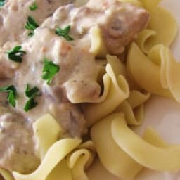 Slow Cooker Chicken Stroganoff Recipe