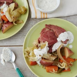 Slow Cooker Corned Beef and Cabbage