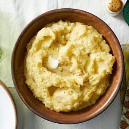 Slow-Cooker Garlic Mashed Potatoes