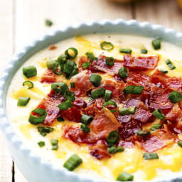 Slow Cooker Loaded Baked Potato Soup