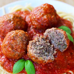 Slow Cooker Spaghetti and Meatballs