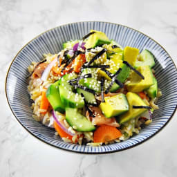 Smoked Salmon, Avocado & Brown Rice Sushi Bowl