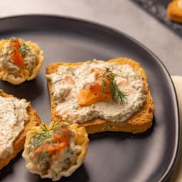 Smoked Salmon Mousse Canapés