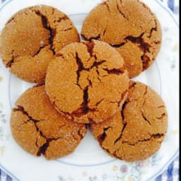 SOFT GINGER MOLASSES COOKIES