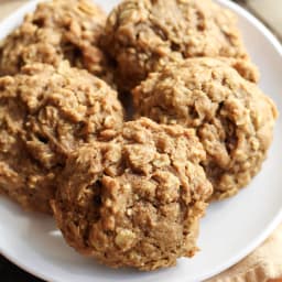 Soft Pumpkin Oatmeal Cookies (gluten-free, dairy-free option)