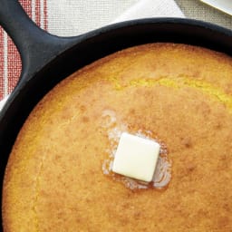 Southern Skillet Cornbread Recipe