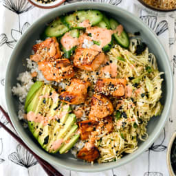 Spicy Salmon Maki Bowl