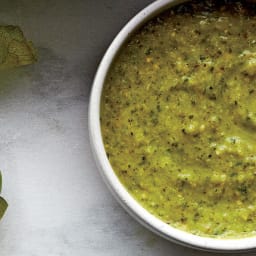 spicy-tomatillo-lime-sauce-2102154.jpg