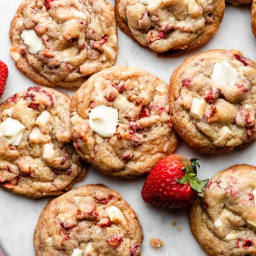 Strawberry & Cream Cookies