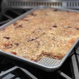 Strawberry Oatmeal Bars by Pioneer Woman