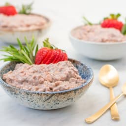 Strawberry Rosemary Overnight Chia Oatmeal