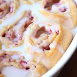 Strawberry Sweet Cream Rolls