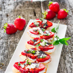 Strawberry Basil Bruschetta