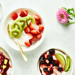 Super Thick Coconut Yogurt