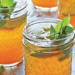 Sweet Tea Mint Juleps