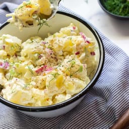 The Best Creamy Potato Salad