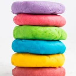 The BEST homemade play dough