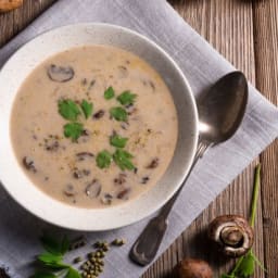 The Grape's Fresh Mushroom Soup