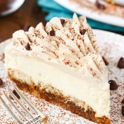 tiramisu-cheesecake-2953391.jpg