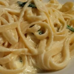 To-Die-For Fettuccine Alfredo