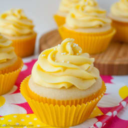 Tropical Mango Vanilla Cupcakes