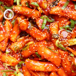 tteokbokki-spicy-korean-rice-cakes-2975098.jpg