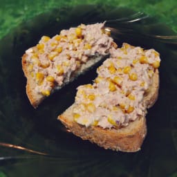 Tuna corn sandwich salad