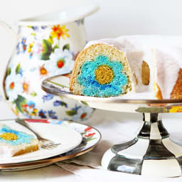 Vanilla Bundt Cake with Vanilla Glaze